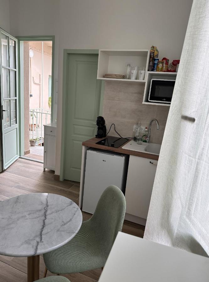 Ferienwohnung Le Petit Provencal Nîmes Exterior foto
